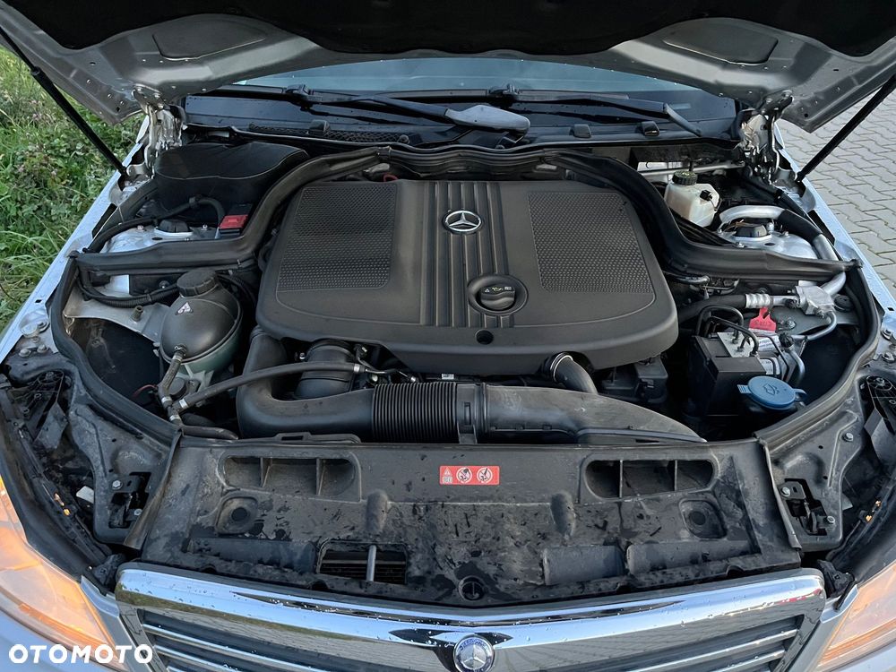 Mercedes-Benz Klasa C 220 CDI 7G-TRONIC Edition - 32