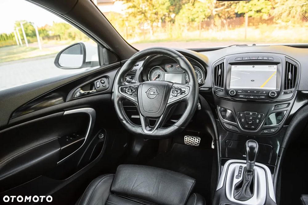 Opel Insignia 2.8 V6 Turbo 4x4 OPC - 27