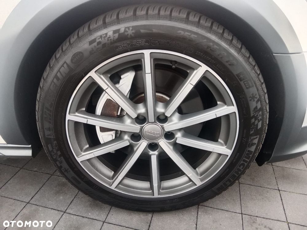 Audi A6 Allroad - 19