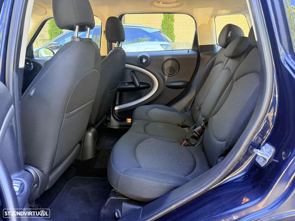 MINI Countryman Cooper D - 11