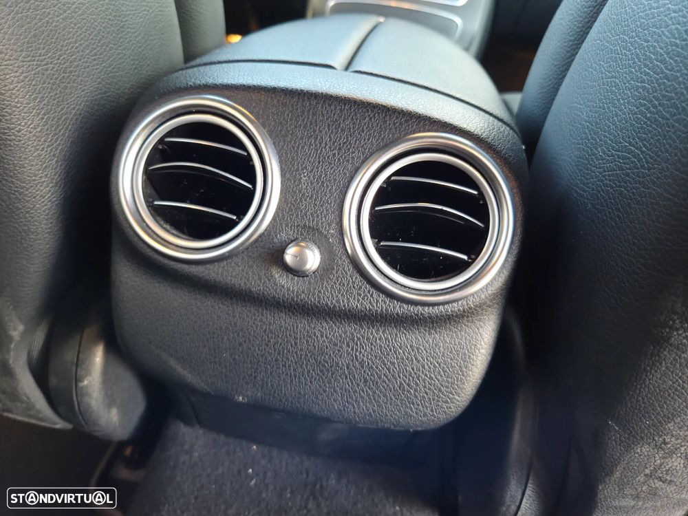 Mercedes-Benz E 300 Bluetec Hybrid Avantgarde - 16