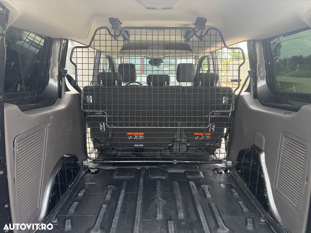 Ford Transit Connect 1.5 EcoBlue 120CP 6MT Kombi L2 Titanium - 17