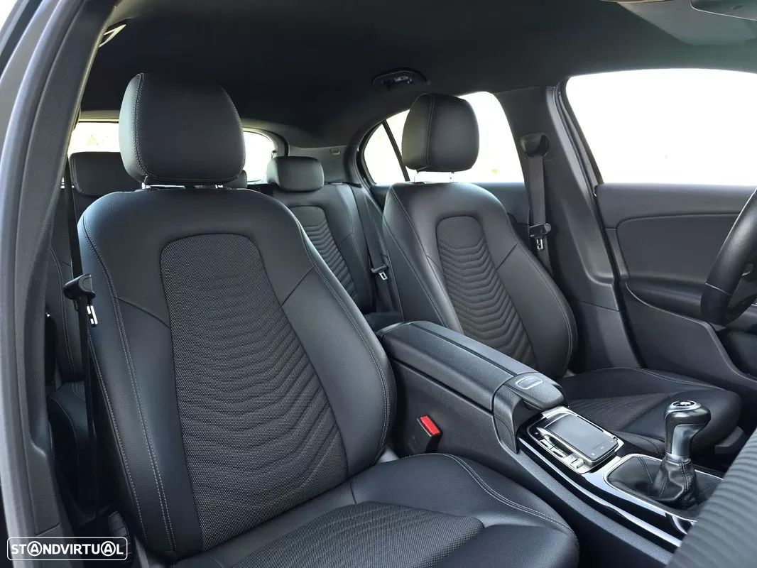 Mercedes-Benz A 160 Style - 24