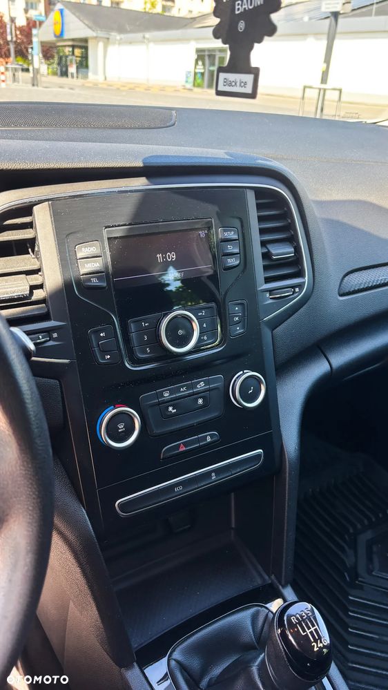 Renault Megane - 5