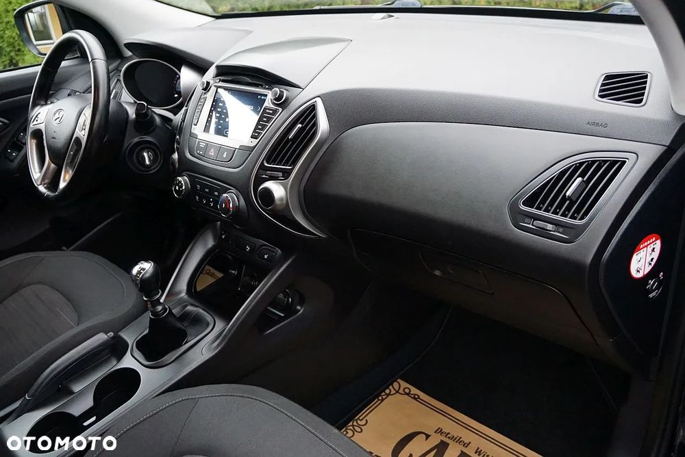 Hyundai ix35 - 11