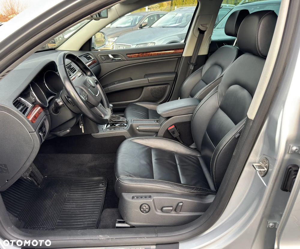 Skoda Superb 3.6 V6 4x4 DSG Elegance - 18