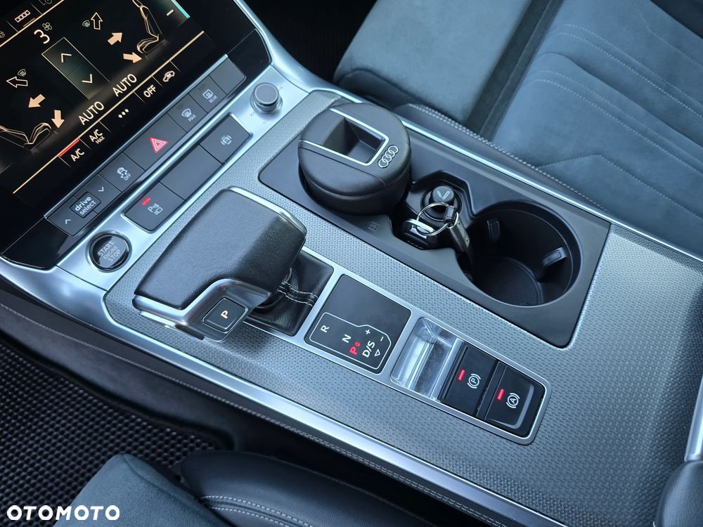 Audi A6 Allroad - 14