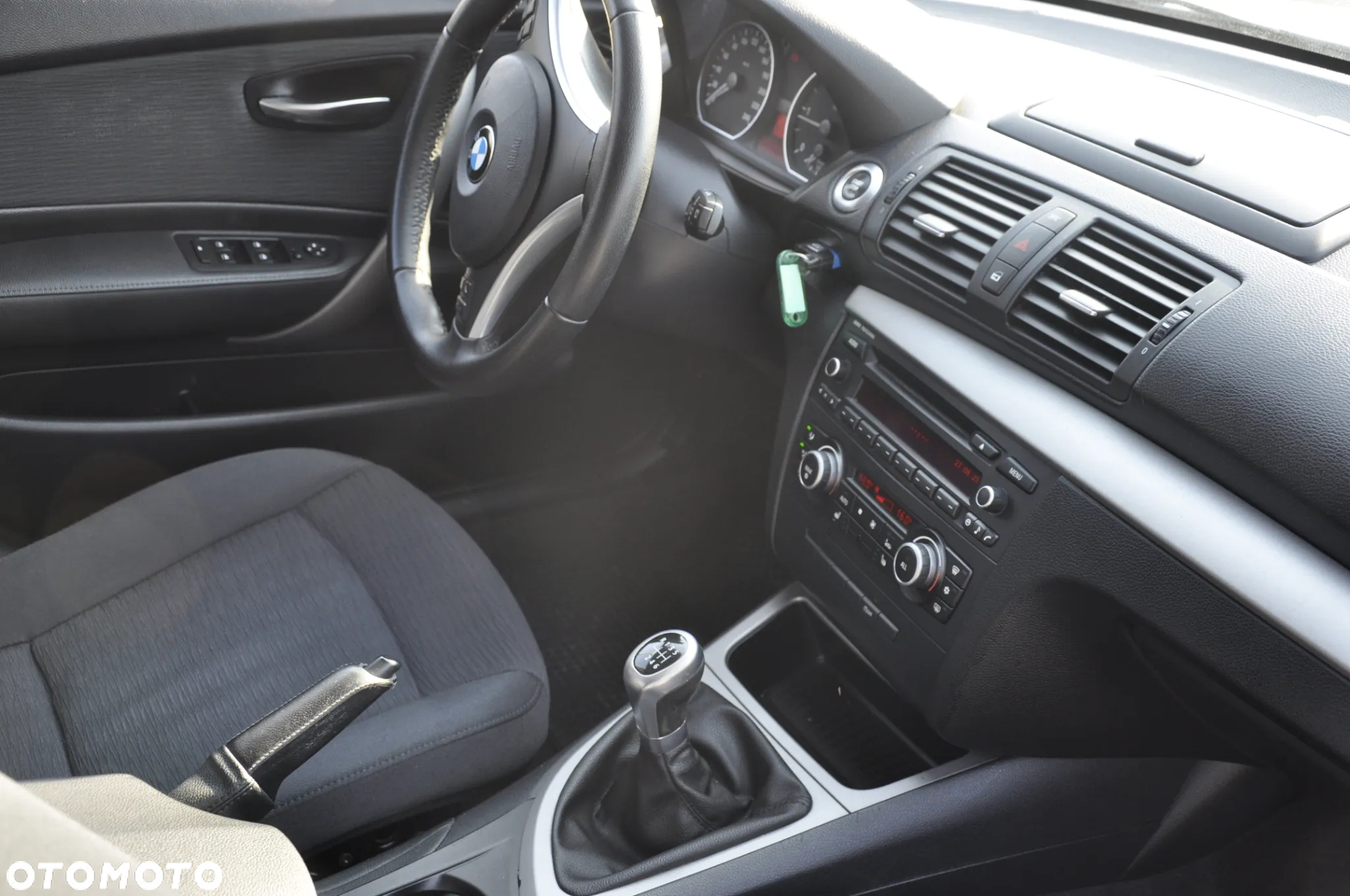 BMW Seria 1 118d Sport Line - 20