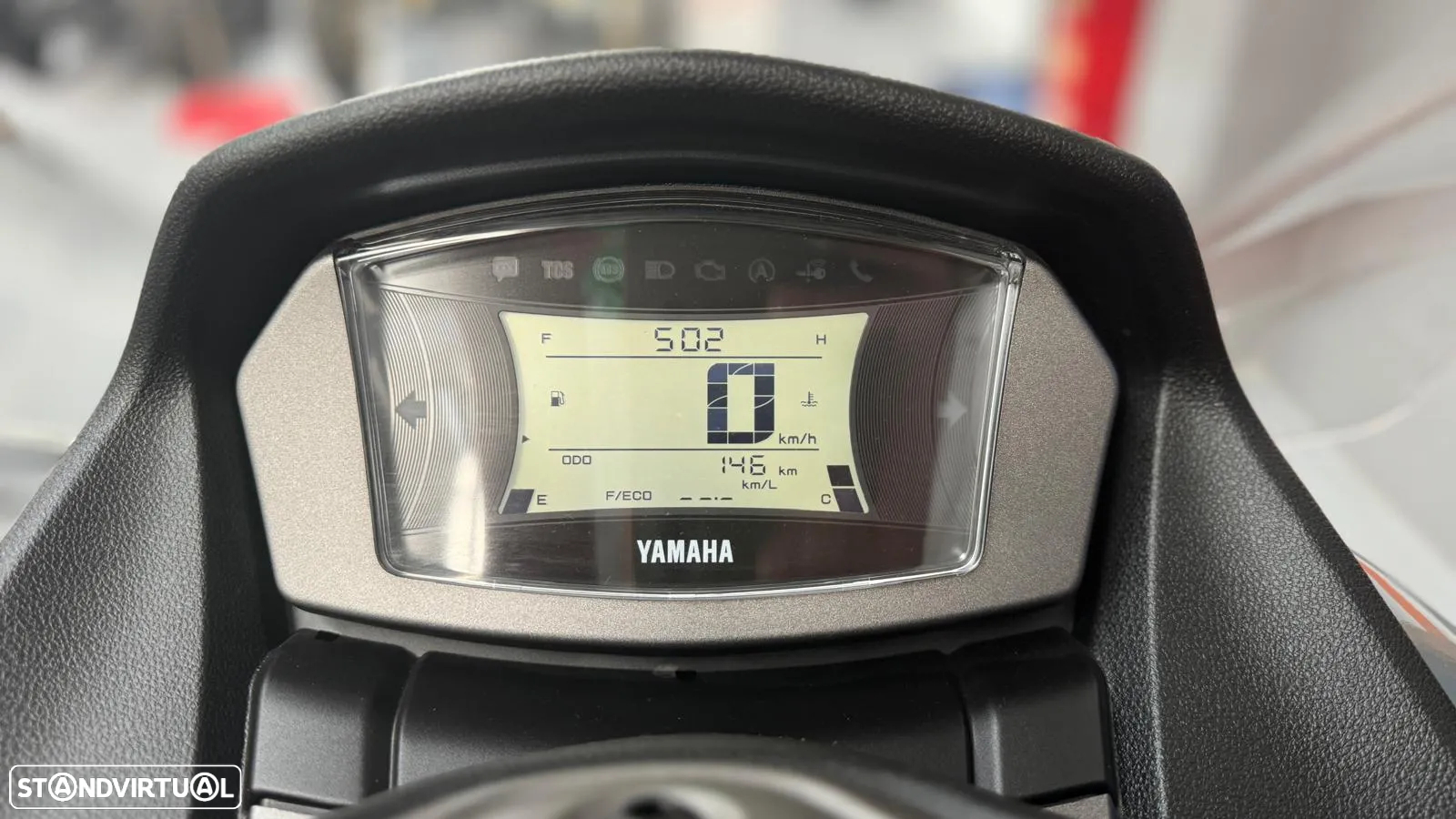 Yamaha NMAX 125 - 8