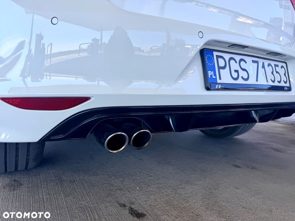 Volkswagen Golf 1.4 TSI BMT Highline DSG - 9