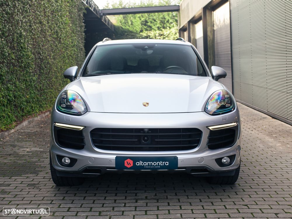 Porsche Cayenne S E-Hybrid Platinum Edition - 3