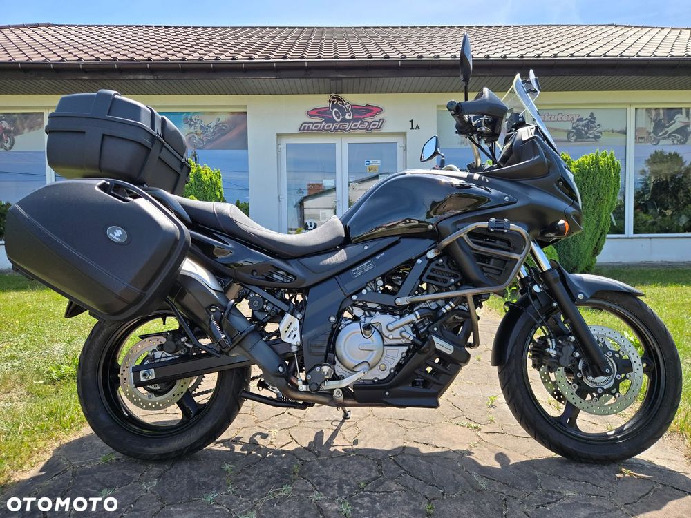 Suzuki V-STROM - 1