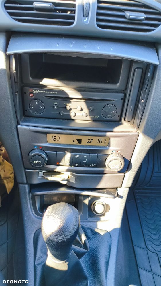 Renault Laguna 2.0 Confort Dynamique - 34