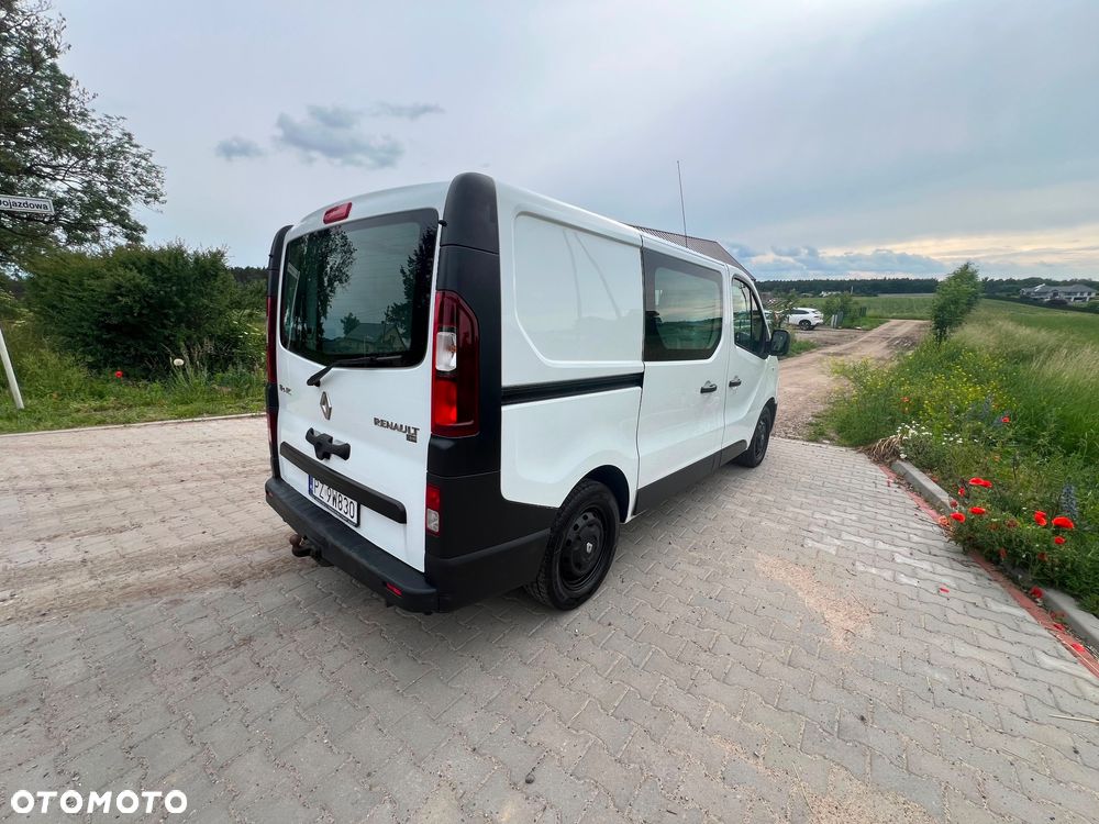 Renault trafic - 5
