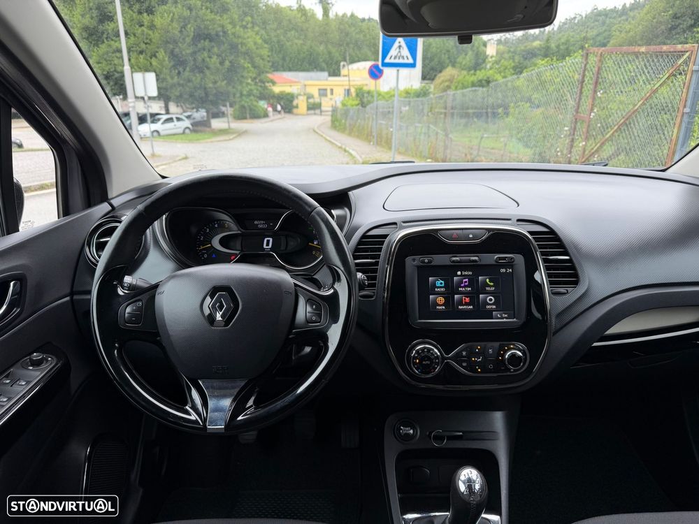 Renault Captur 1.5 dCi Exclusive - 26