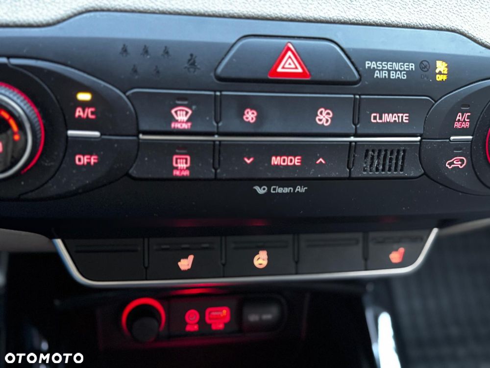 Kia Sorento 2.0 CRDI L - 14