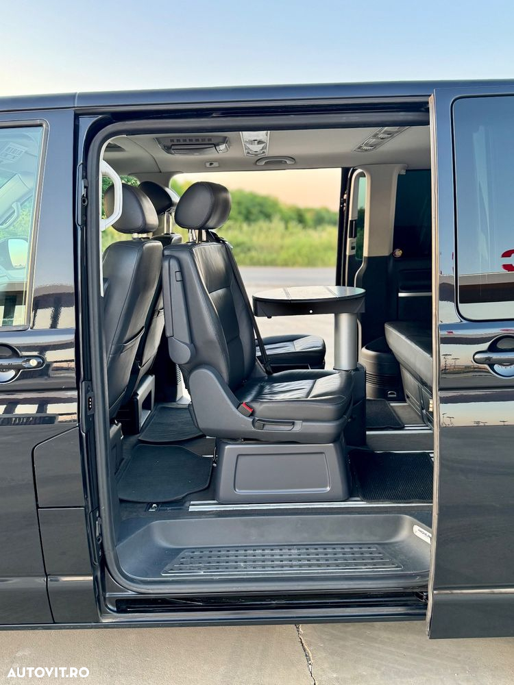 Volkswagen Multivan - 13