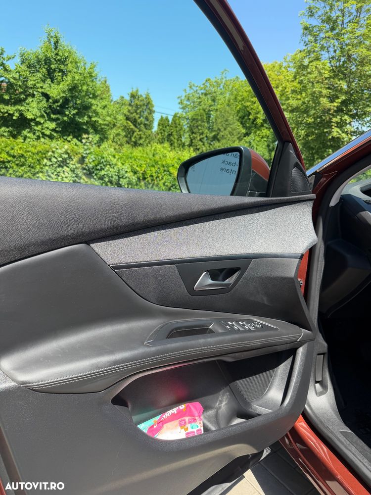 Peugeot 3008 1.2 PureTech Turbo S&S EAT6 GT-Line - 26