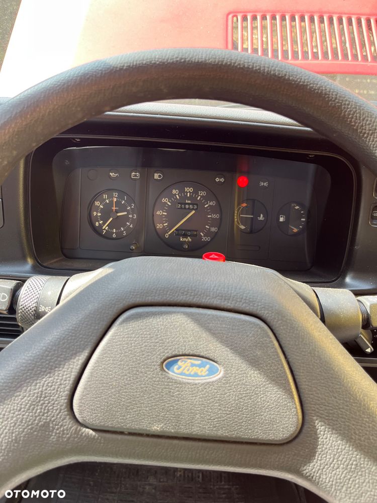 Ford Escort - 5