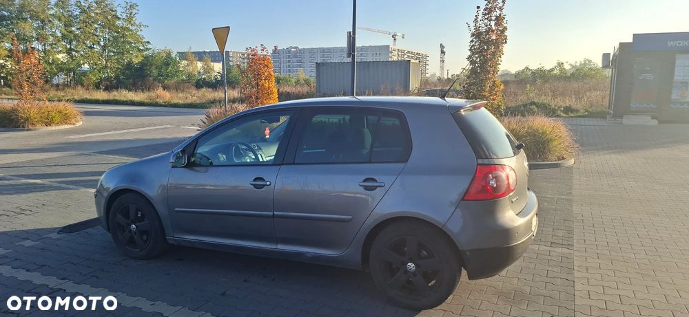 Volkswagen Golf - 3