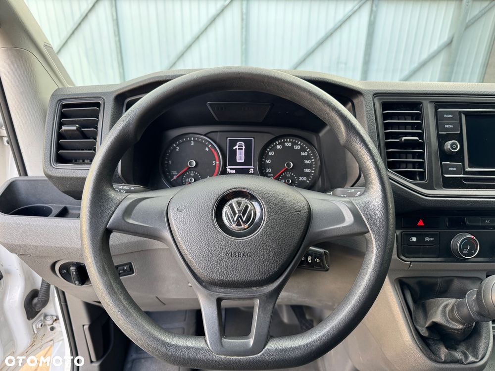 Volkswagen Crafter - 13