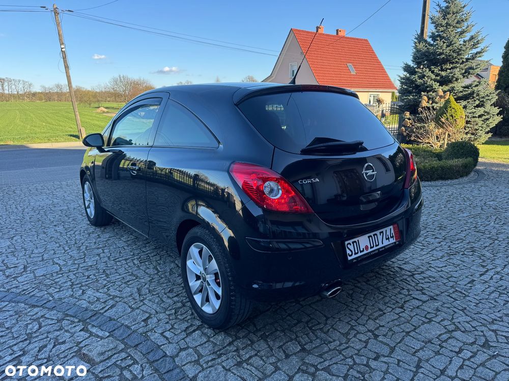 Opel Corsa 1.2 16V Energy - 7