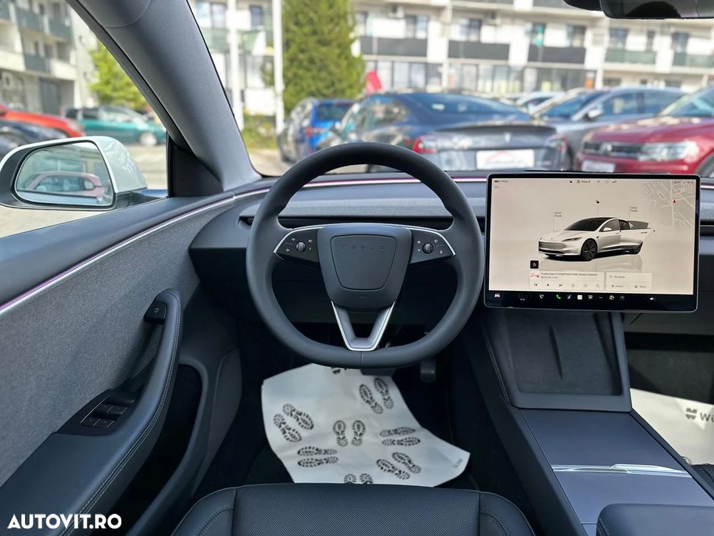Tesla Model 3 Standard Reichweite Plus Hinterradantrieb - 5