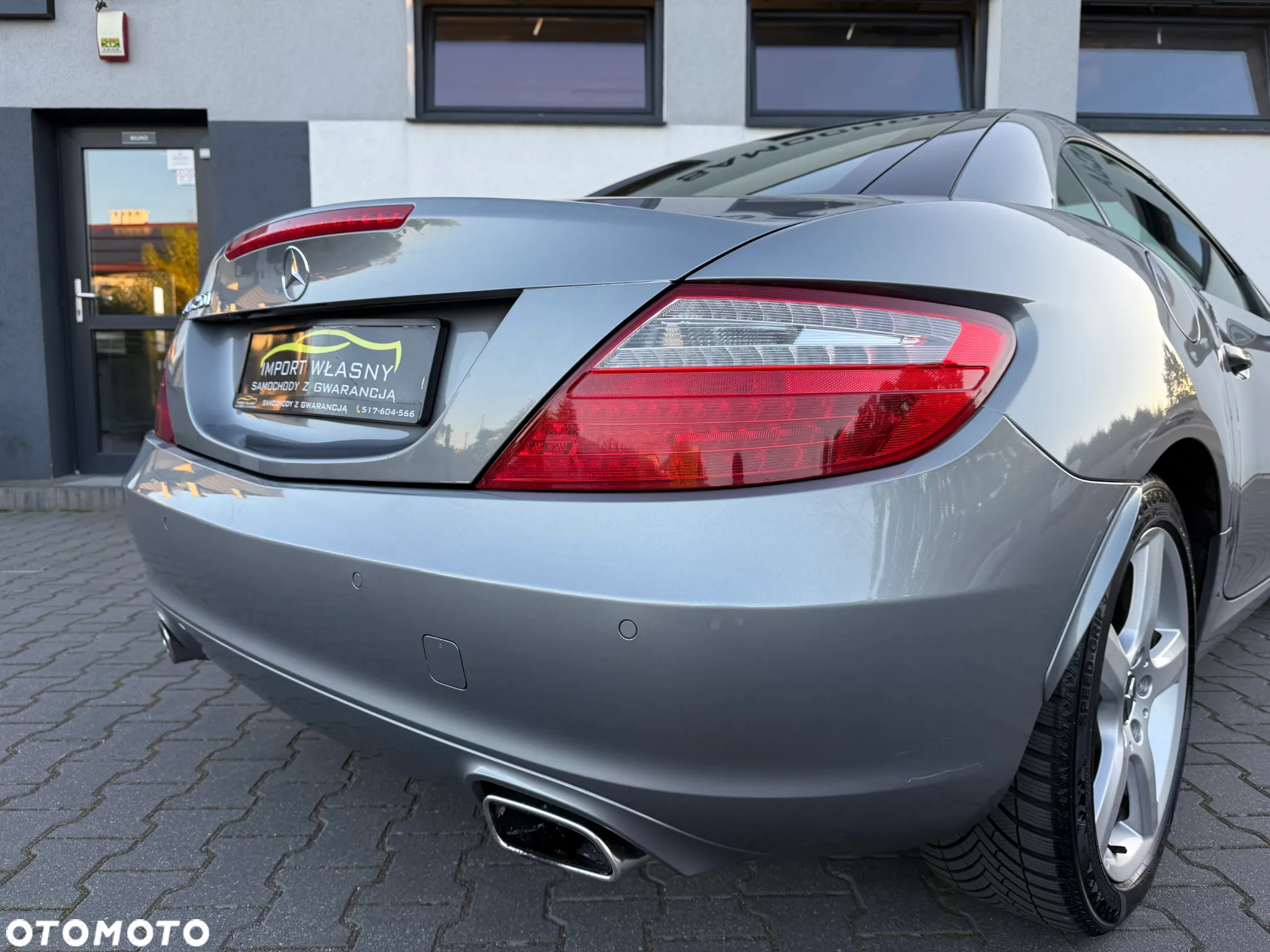 Mercedes-Benz SLK 250 (BlueEFFICIENCY) 7G-TRONIC - 34