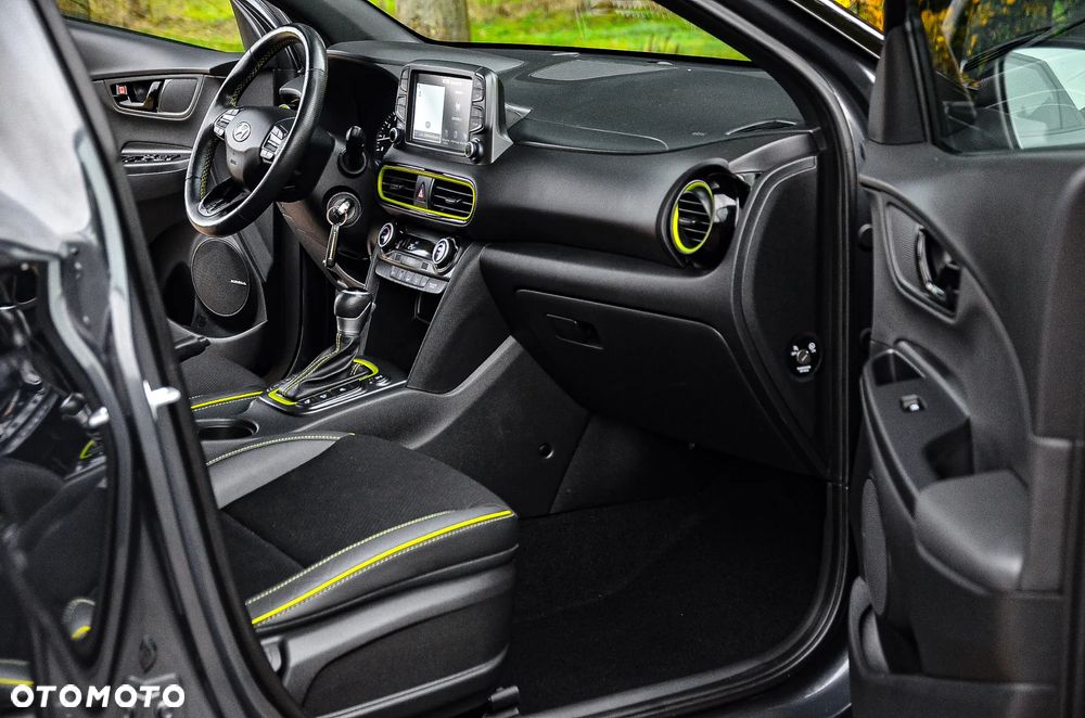 Hyundai Kona 1.6 T-GDI DCT 4WD Premium - 33