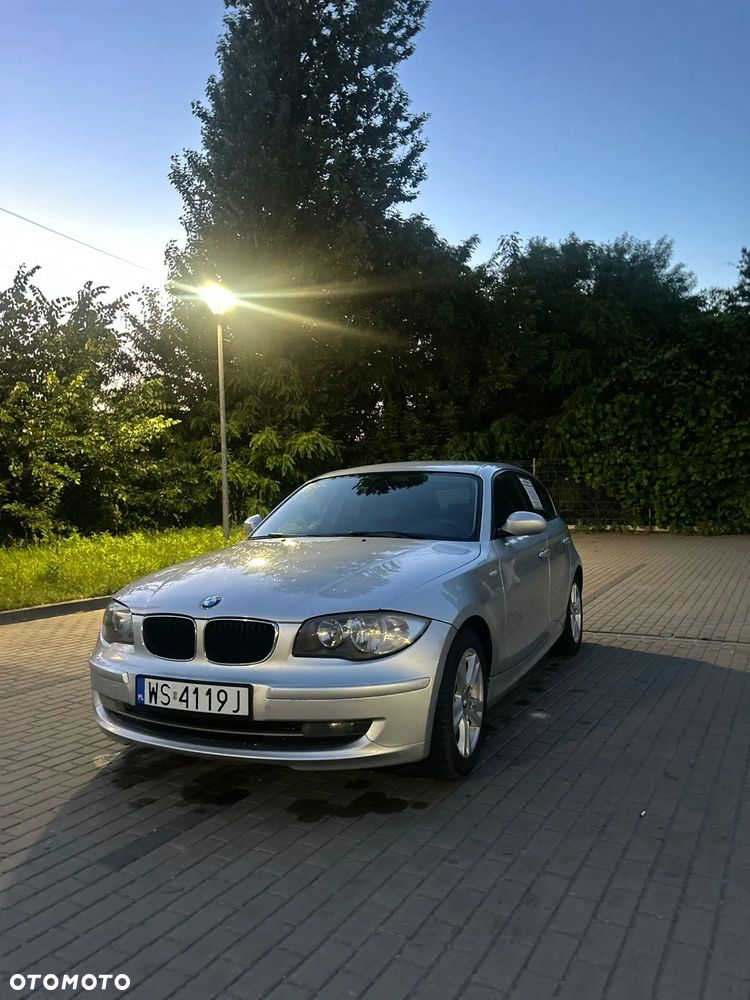 BMW Seria 1 120d DPF Edition Sport - 23