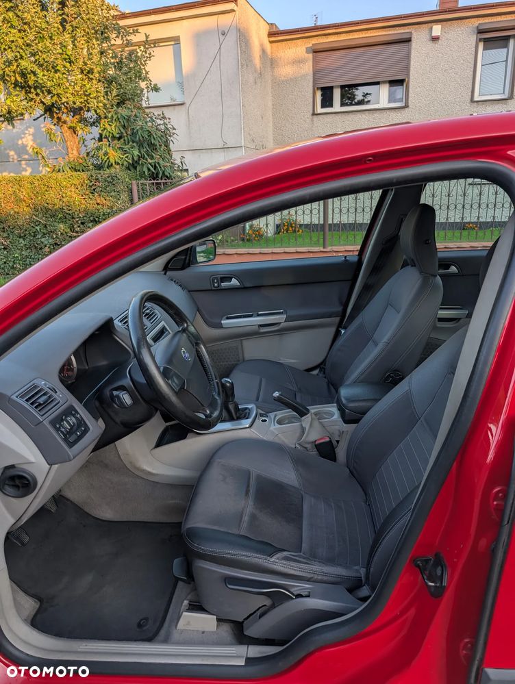Volvo S40 2.0D - 11