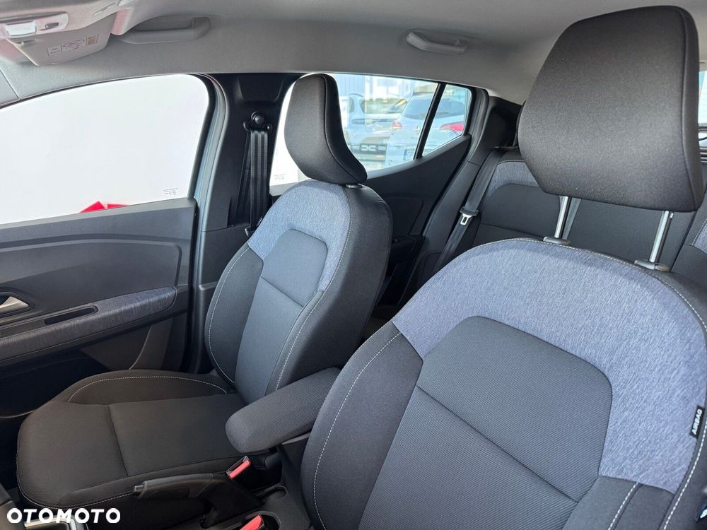 Dacia Sandero - 8