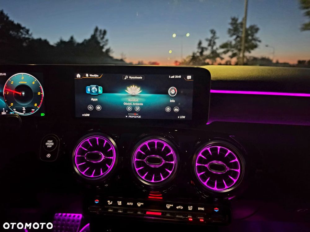 Mercedes-Benz Klasa A 180 d AMG Line 7G-DCT - 6