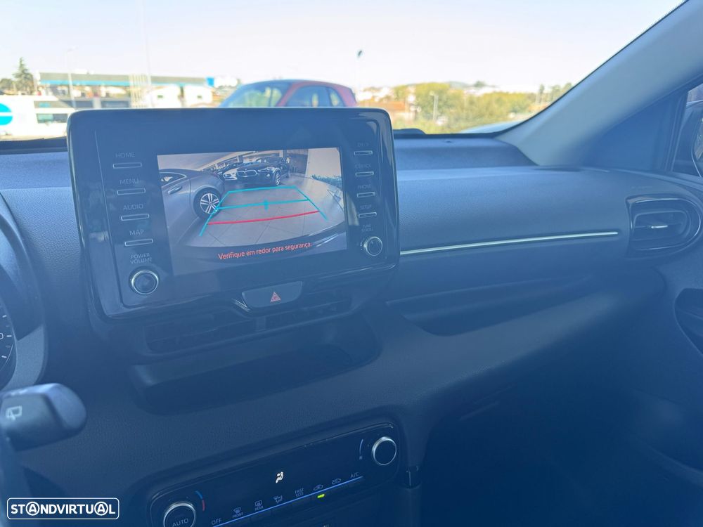 Toyota Yaris 1.5 HDF Comfort - 15