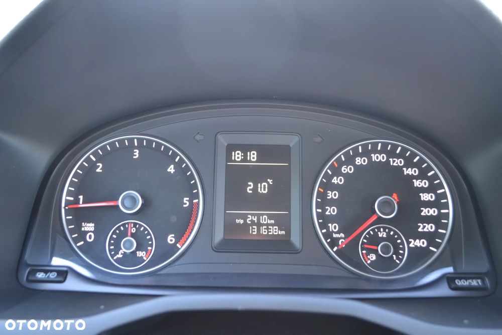 Volkswagen Caddy - 28