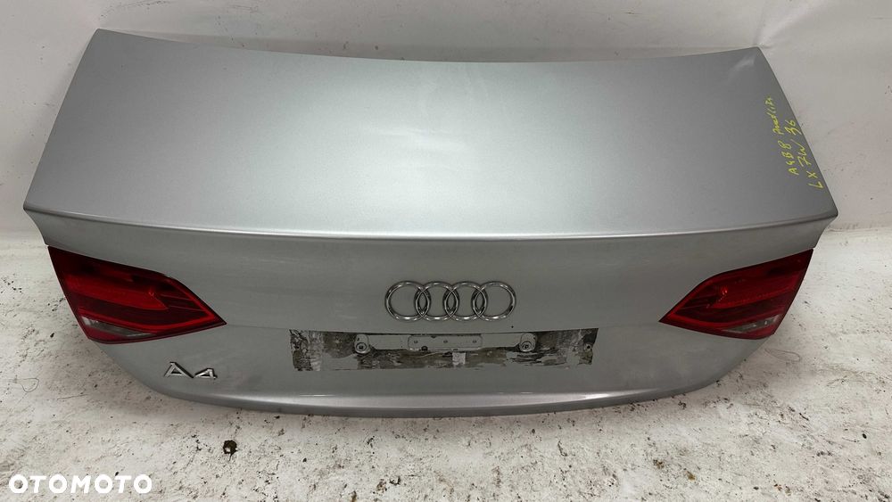 AUDI A4 B8 PRZED Lift sedan klapa pokrywa bagażnika LX7W oryginalny lakier Z lampami
