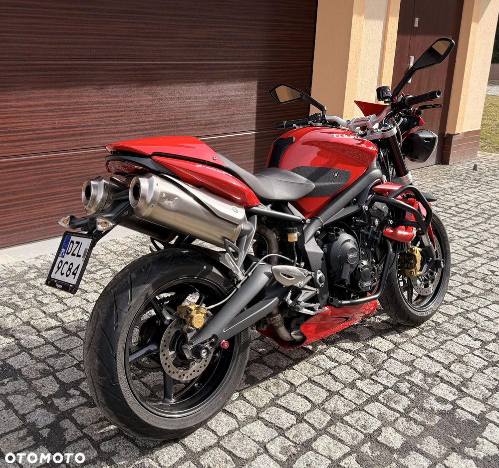 Triumph Street Triple - 6