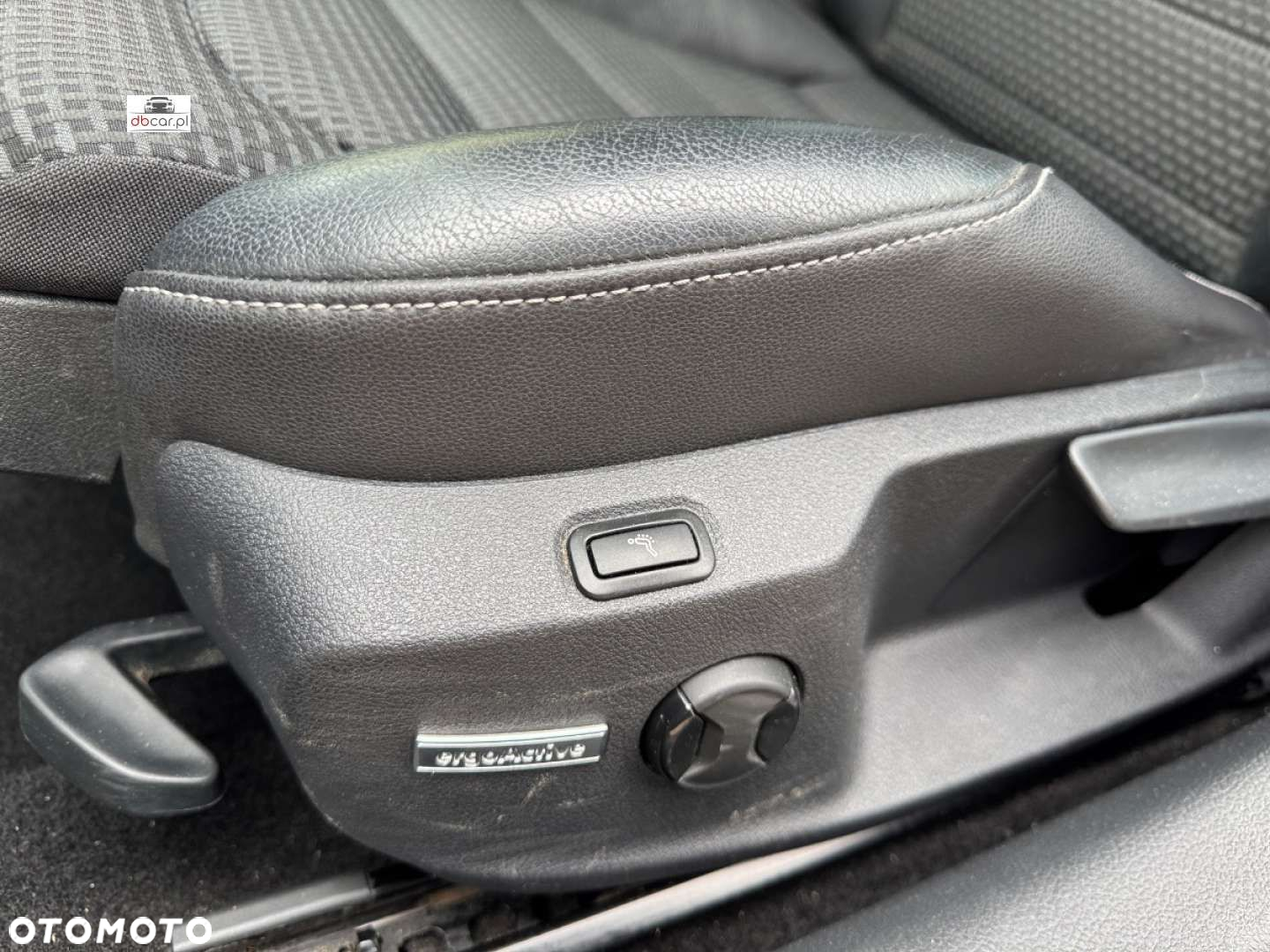 Volkswagen Golf - 19