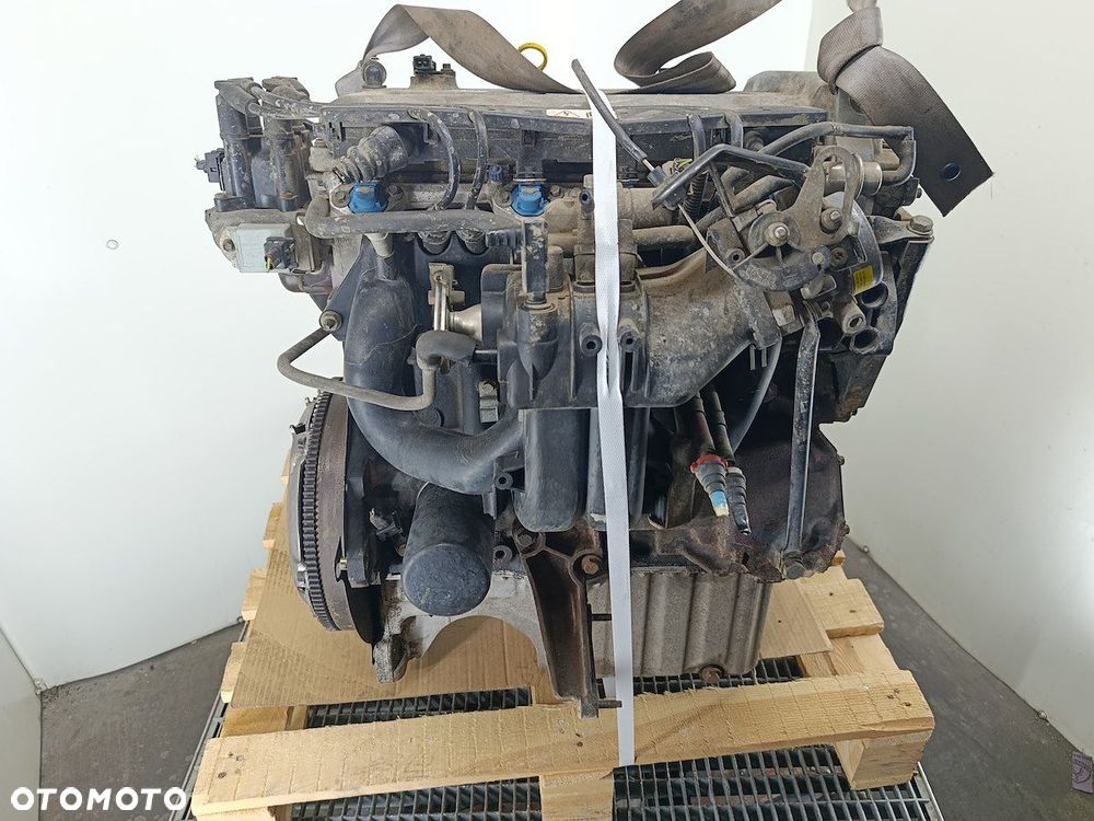 SILNIK FORD GALAXY II ZVSA 2.0 16V - 6