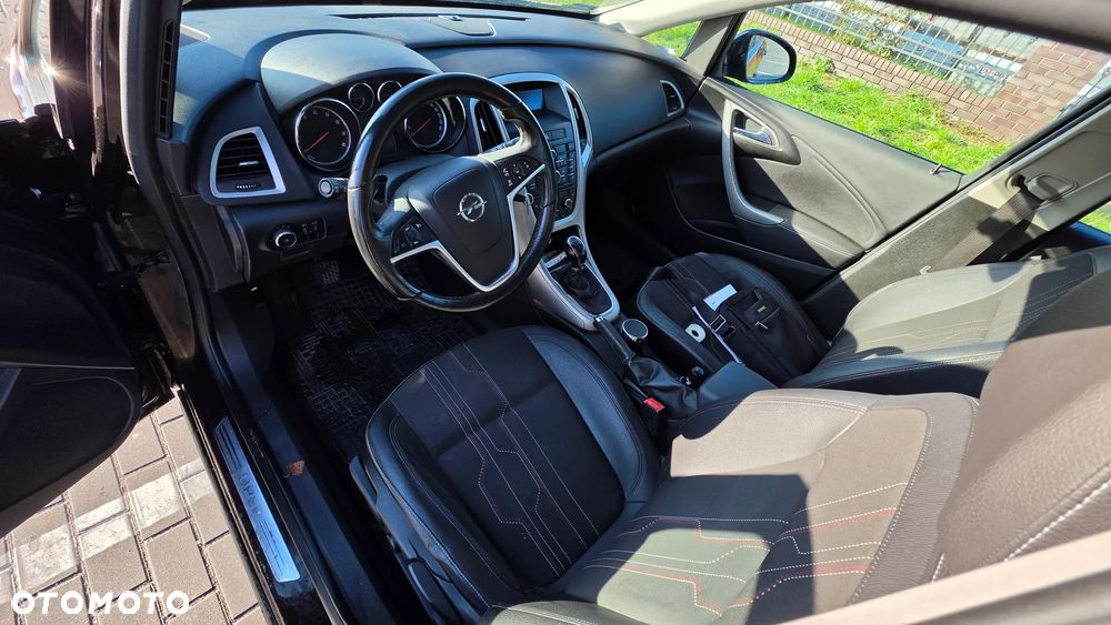 Opel Astra 1.6 Enjoy - 9