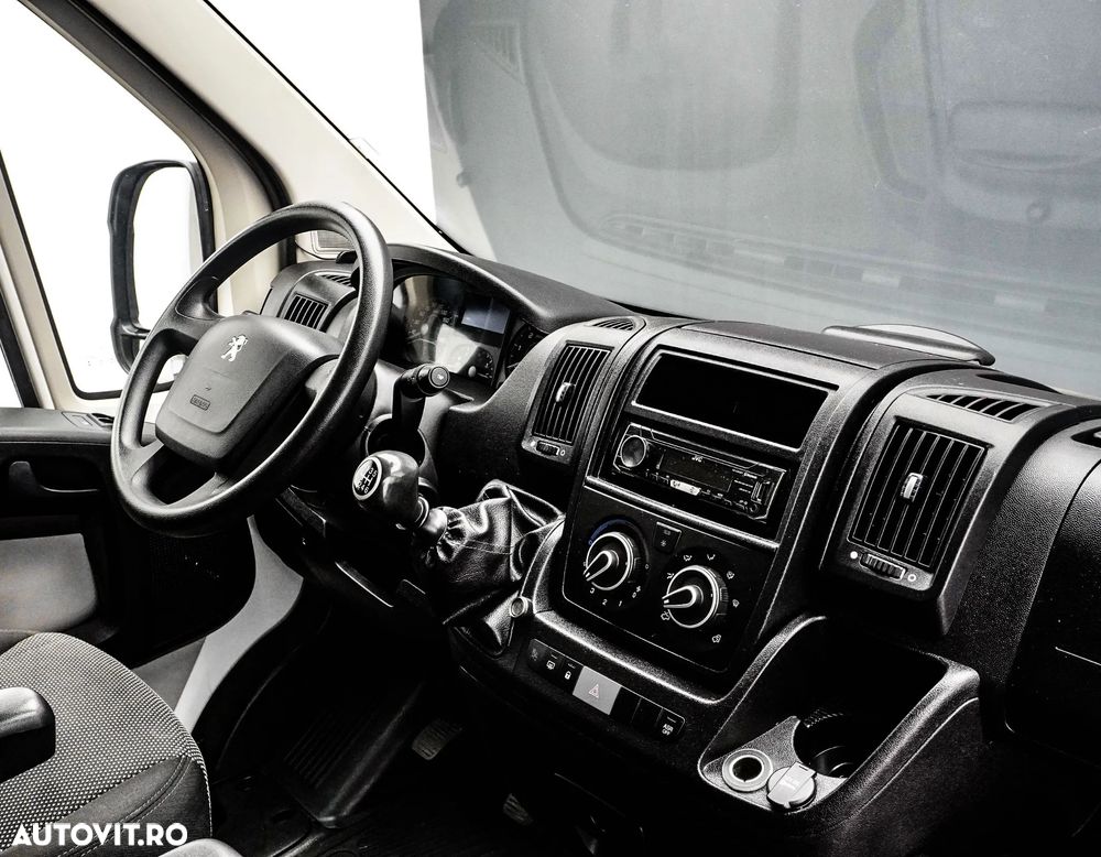 Peugeot Boxer L1H1 - 12