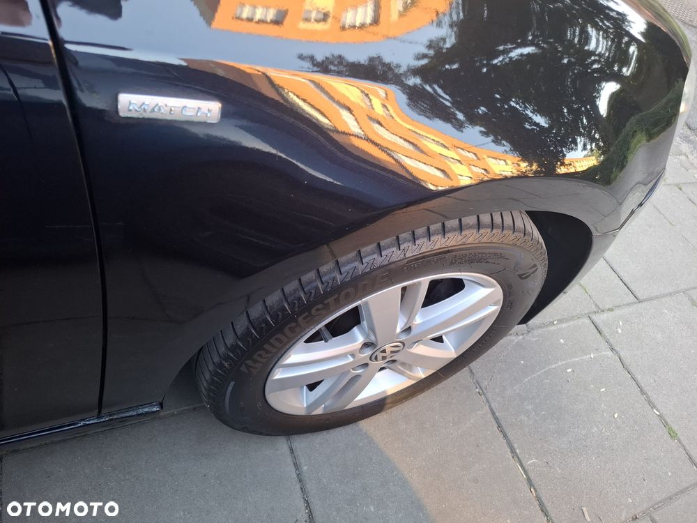Volkswagen Golf 1.4 TSI MATCH - 5
