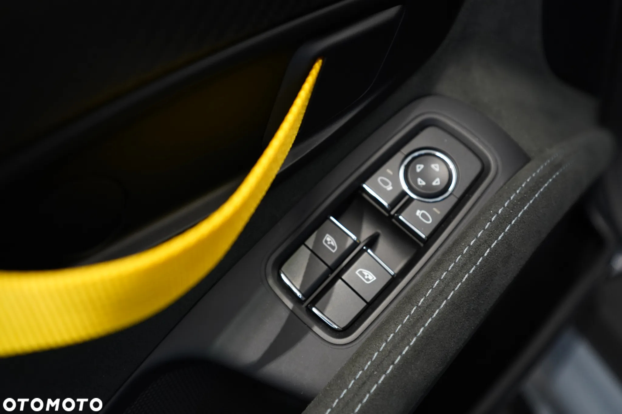 Porsche 718 Spyder - 16