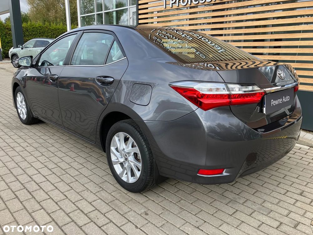 Toyota Corolla 1.6 Comfort - 4
