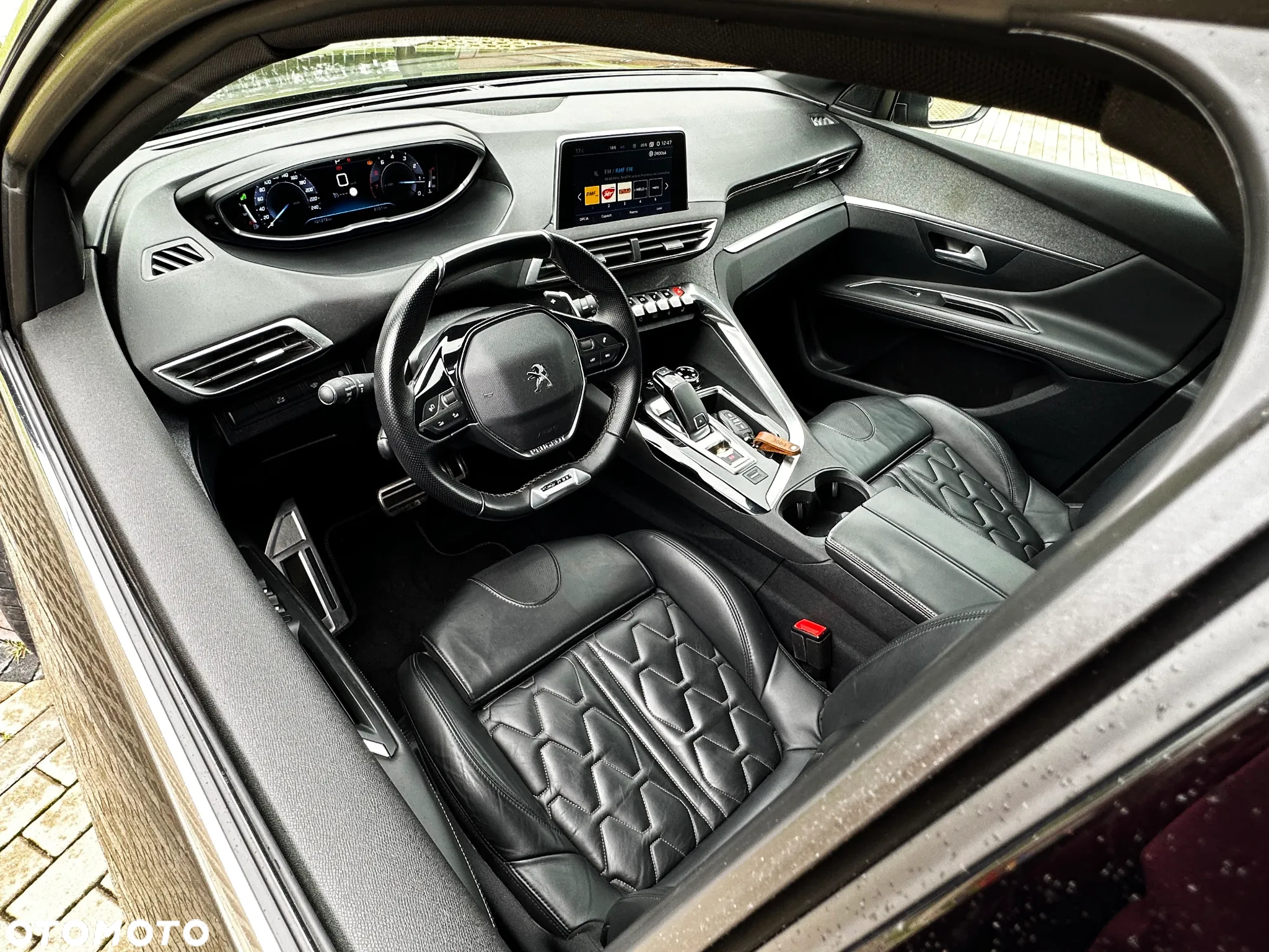 Peugeot 3008 - 24