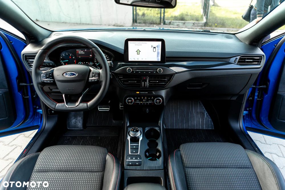 Ford Focus - 23