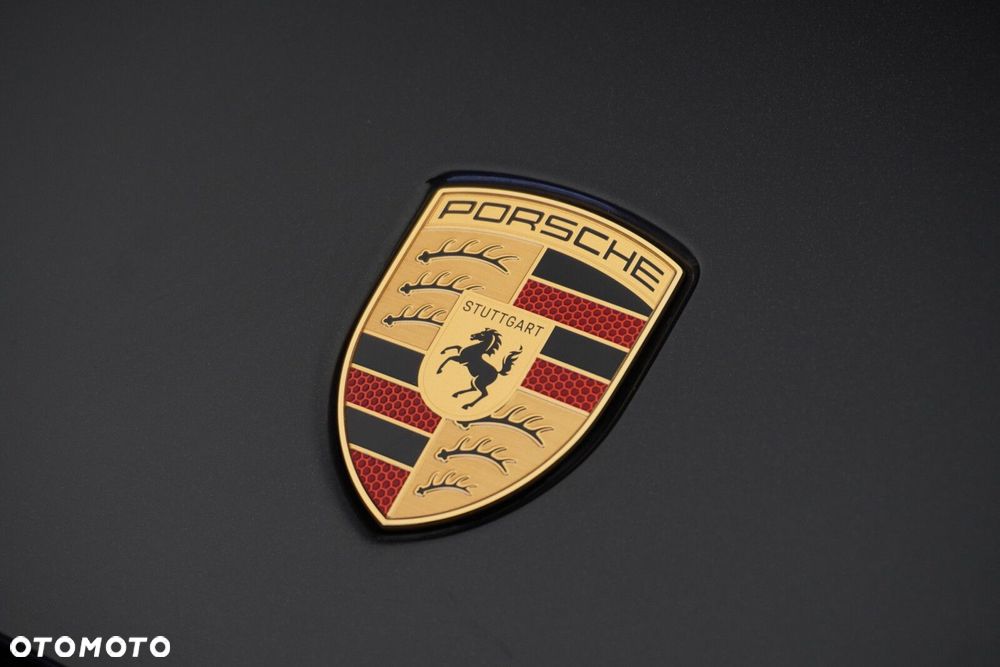Porsche Panamera - 8