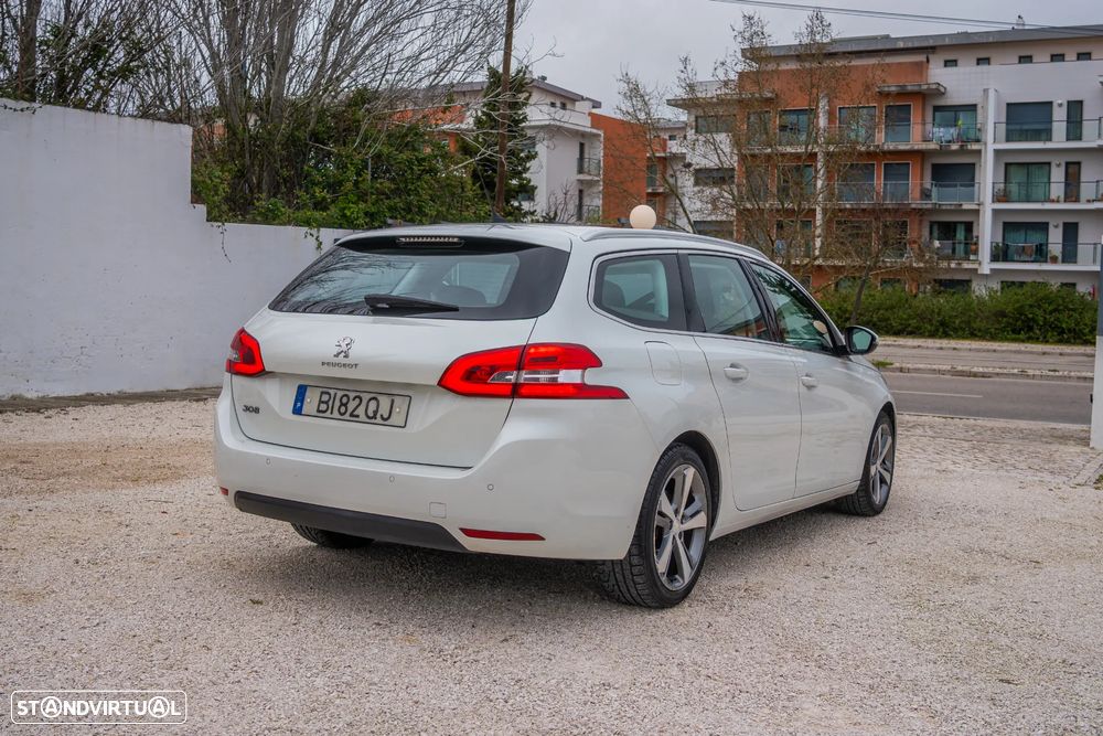 Peugeot 308 SW BlueHDi 130 EAT6 Stop & Start Allure Business-Pack - 18