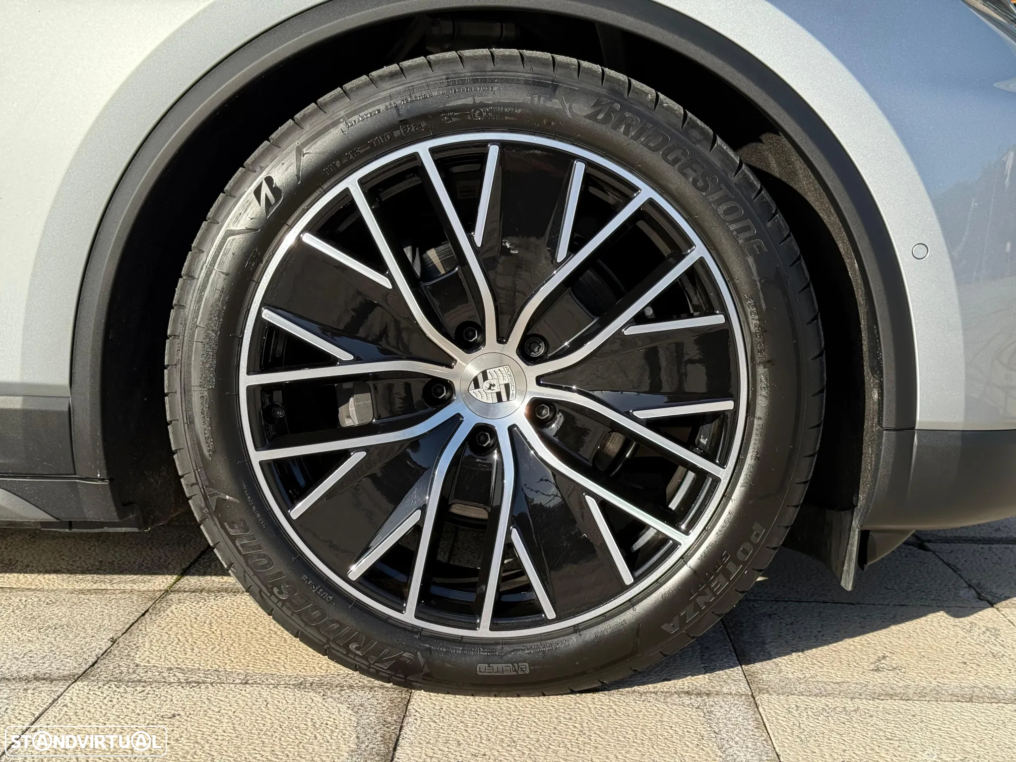 Porsche Macan Electric 4 - 37