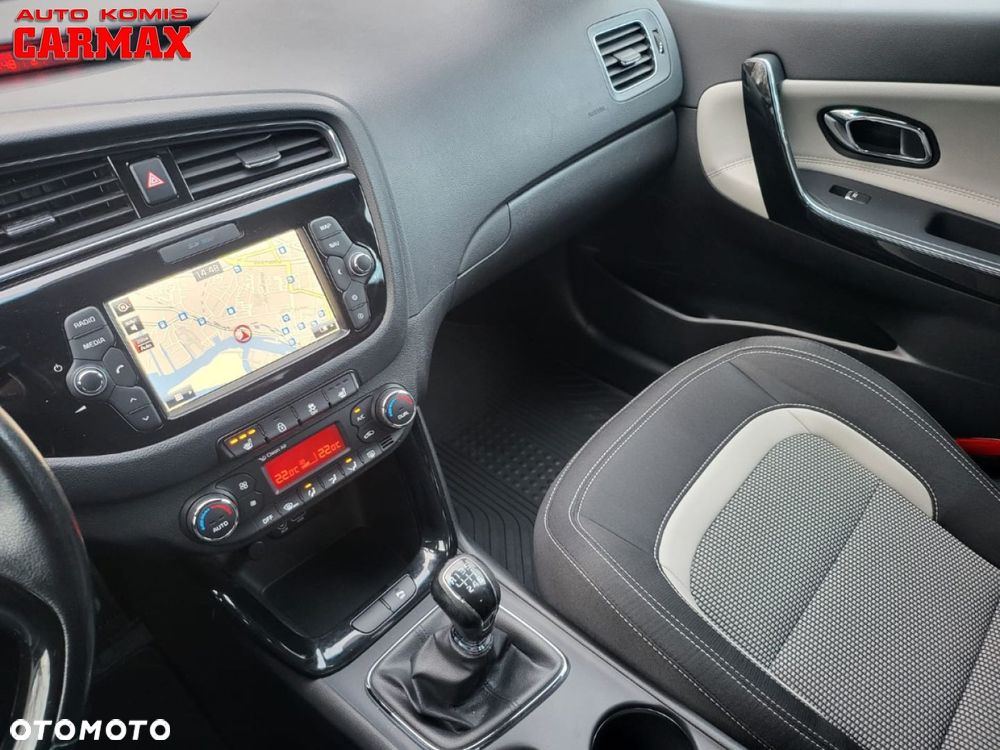 Kia Ceed 1.6 CRDi 136 ISG Platinum Edition - 26